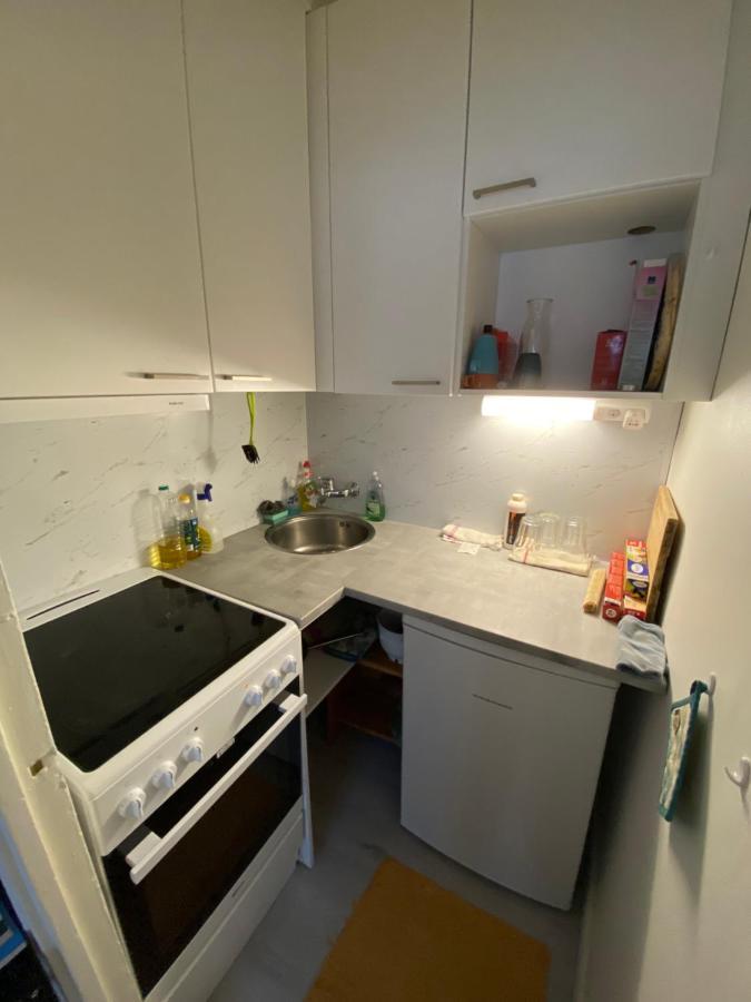 Private Near Metro Easy Access Location *